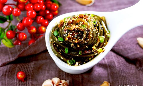 Exploring the Culinary Delights:Is Fresh Coconut Meat Salad a Tasty Treat?