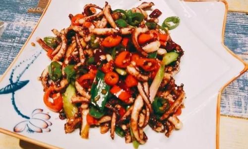 Discovering the Culinary Delights of Fresh Squid:Preparation Techniques and Recipe Ideas