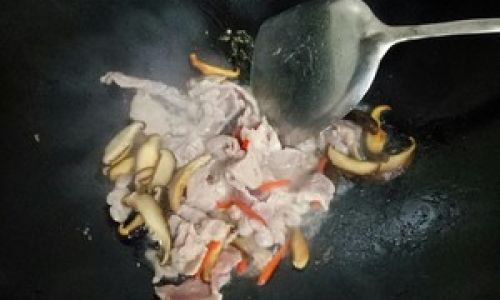The Mysterious Acidity of Cooked Fresh Shiitake Mushrooms
