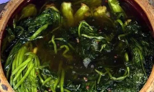 Preserving Fresh Greens:A Comprehensive Guide to Pickling Vegetables