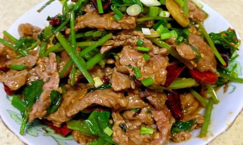 Mastering the Art of Stir-Frying Fresh Beef:A Culinary Journey