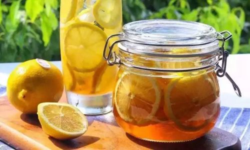 Preserving the Tartness:Boiling Fresh Lemons A Comprehensive Guide