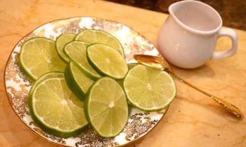How to Pickle Fresh Lemons for a Delightful Taste
