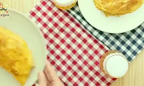 How to Fry Fresh Rice Cake for a Delicious and Simple Treat