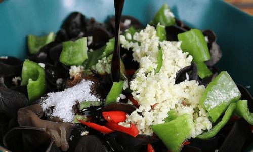 Cooking Fresh Wood Ear Mushrooms:Determining the Optimal Boiling Time