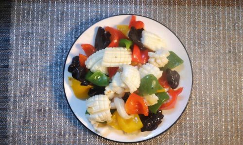 How to Stir-Fry Fresh Cuttlefish for a Delightful Dish