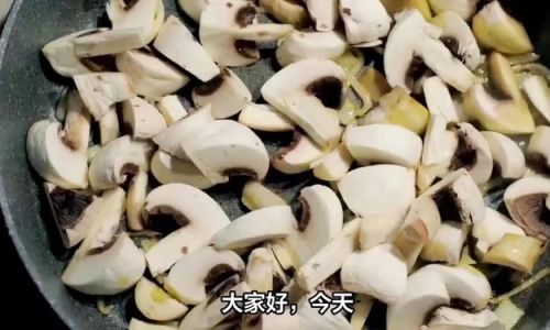 The Great Debate:Freezing Fresh Mushrooms Raw or Blanched?