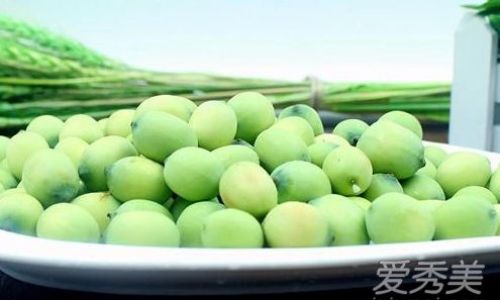 How to Enjoy Fresh Lotus Seeds:A Culinary Delight