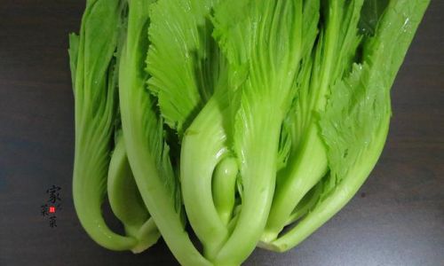Exploring the Culinary Delights of Fresh Mustard Greens:How to Enjoy Them