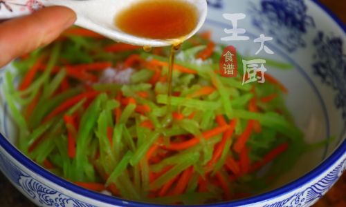Crafting a Delicious Fresh Seaweed Salad:A Culinary Guide