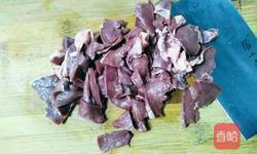 How to Clean a Fresh Pigs Heart:A Comprehensive Guide