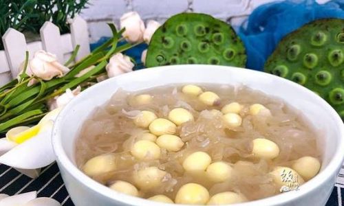 Cooking Fresh Lotus Pods:A Culinary Exploration