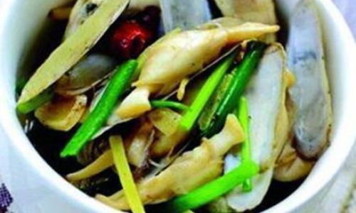 Mastering the Art of Stir-Fried Razor Clams:How Long to Cook for Perfect Tenderness and Flavor