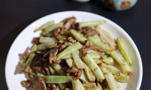 The Authentic Art of Cooking Stir-Fried White Kidney Beans:A Time-Honored Culinary Tradition