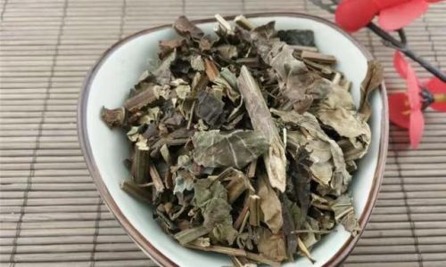 The Art of Stir-Frying Baizhu:A Comprehensive Guide to Traditional Chinese Herbal Preparation