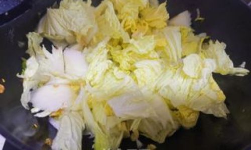 Mastering the Art of Stir-Fried Cabbage:Cooking Time and Techniques for Perfect Tenderness