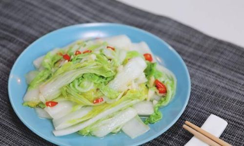 Mastering the Art of Stir-Fried Cabbage:Essential Seasonings and Techniques for Perfect Flavor
