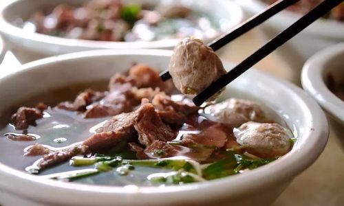 The Art of Crafting Authentic Chaoshan Beef Balls:A Step-by-Step Guide to Traditional Preparation