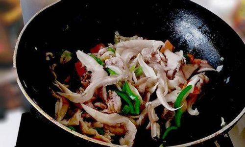 The Great Debate:Should You Blanch Mushrooms in Cold Water or Hot Water?