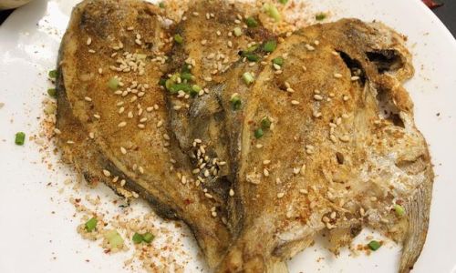 Mastering the Art of Cooking Pomfret Fish:Delicious Recipes and Expert Tips