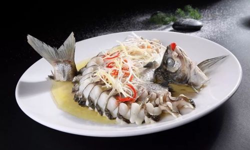 Mastering the Art of Cooking Pomfret Fish:Delicious Recipes and Expert Tips