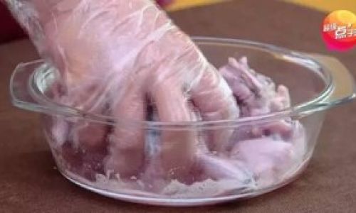 Homemade Gluttonous Frog Legs:A Step-by-Step Guide to Savoring This Exotic Delicacy
