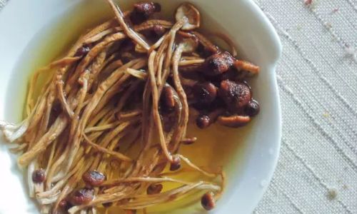 The Ultimate Guide to Rehydrating Tea Tree Mushrooms:Techniques,Tips,and Culinary Applications