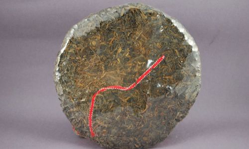 The Distinction Between Tea Fossil and Tea Head:A Comprehensive Guide to Aged Pu-erh Varieties