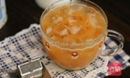 A Step-by-Step Guide to Crafting the Perfect Tea Jelly Milk:A Refreshing Delight