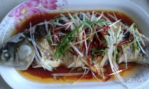Mastering the Art of Cooking Grass Carp:Delicious and Aromatic Recipes to Savor