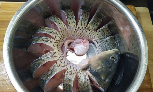 Mastering the Art of Stewing Grass Carp:Determining the Optimal Cooking Duration