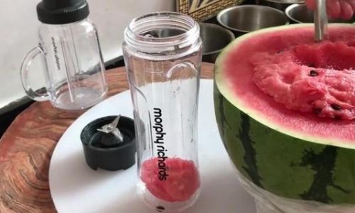 To Water or Not to Water:The Ultimate Guide to Strawberry Juicing