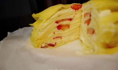 A Step-by-Step Guide to Crafting the Perfect Strawberry Layered Cake:From Batter to Bliss