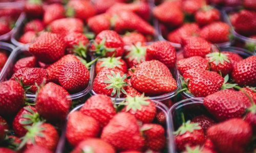 The Shelf Life of Strawberries:Do They Spoil Overnight?