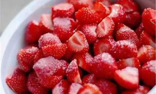 Creative and Delicious Ways to Enjoy Strawberries:From Classic to Innovative Recipes