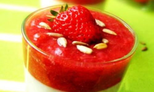A Delightful Guide to Crafting Homemade Strawberry Pudding:A Step-by-Step Recipe