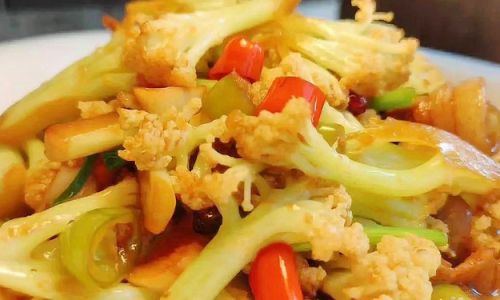 Mastering the Art of Cooking Cauliflower:Delicious and Nutritious Recipes for Every Palate