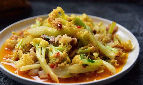 Elevating Cauliflower Stir-Fry:Creative and Flavorful Pairings for a Delicious Meal