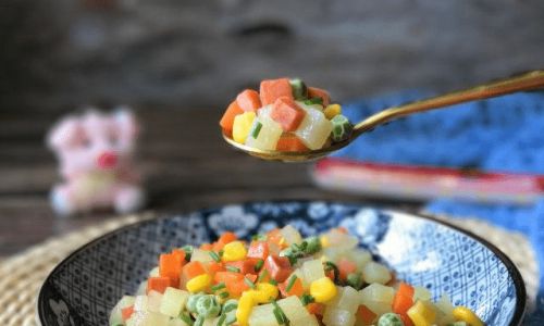 A Vibrant Delight:Mastering the Art of Crafting Colorful Vegetable and Ham Cubes