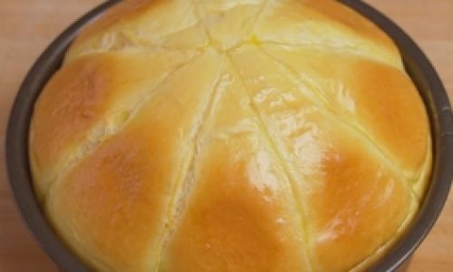The Art of Crafting Delicious and Vibrant Colored Steamed Buns:A Guide to Ingredient Selection