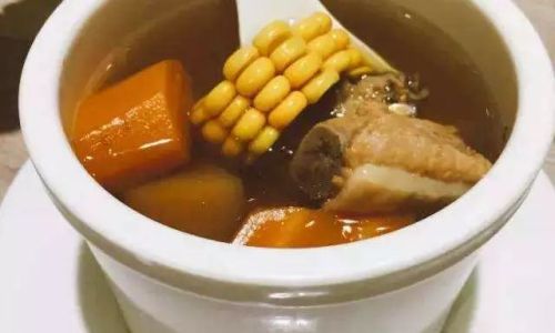 The Art of Crafting Delicious Soup:Mastering the Use of Ingredients for Flavorful Broths