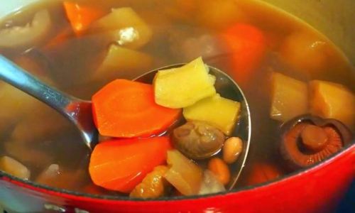 The Art of Crafting Delicious Soup:Mastering the Use of Ingredients for Flavorful Broths