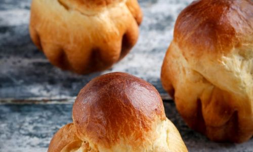 The Art of Crafting Perfect Brioche Bread:A Comprehensive Guide to Traditional French Pastry