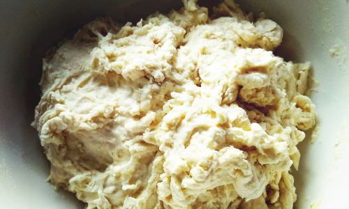 The Secret to Fluffy,No-Knead Bread:Techniques for Irresistible Softness and Flavor