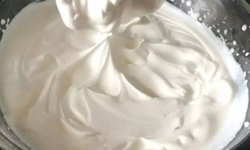 Can You Whip Heavy Cream Without Refrigeration?Exploring the Science and Alternatives