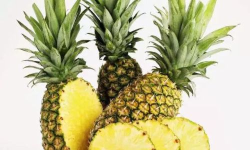 How to Determine if a Pineapple is Ripe:A Comprehensive Guide