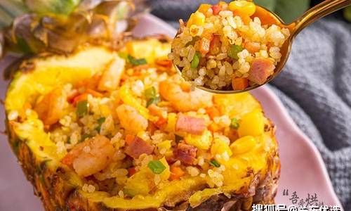 Mastering the Art of Pineapple Sausage Fried Rice:A Sweet and Savory Culinary Adventure