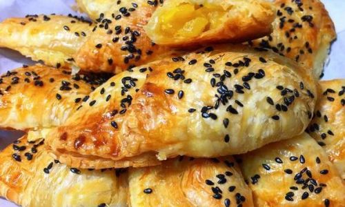 Mastering the Art of Homemade Pineapple Pie:A Step-by-Step Guide to Tropical Sweetness