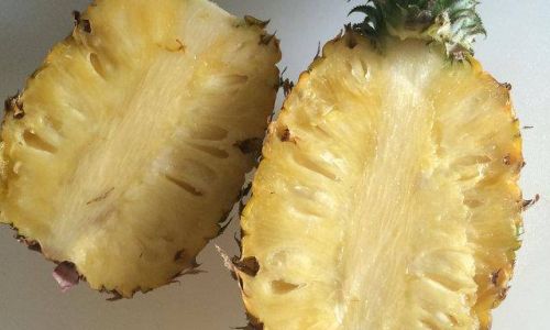 The Versatile Pineapple:A Tropical Delight in Every Dish