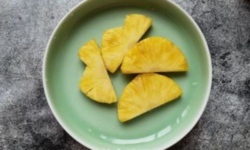 A Symphony of Flavors:Mastering the Art of Dried Scallop and Pineapple Delight